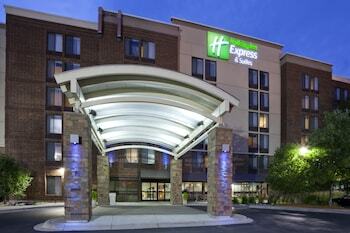 Hotel Le Bourget Aero Suites, An Ascend Collection