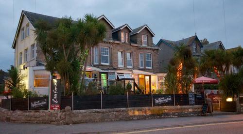 Hostal The Atlantic