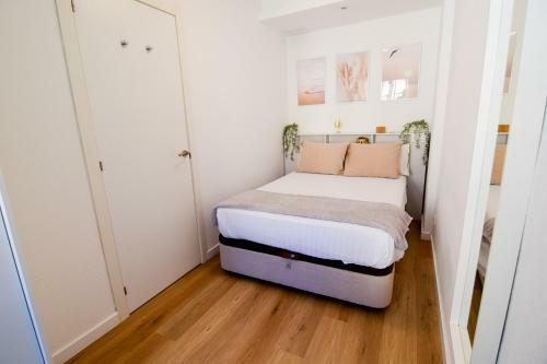 Torremolinos. Plaza de Andaluc�a Apartment