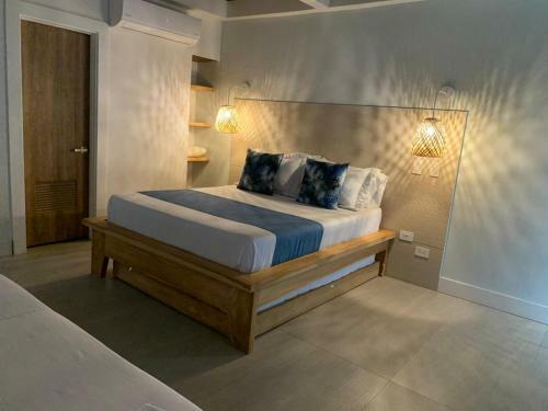 Oasis Tol� Hotel Boutique