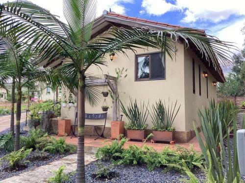 Villa Caba�a ?jard�n de Los �ngeles?