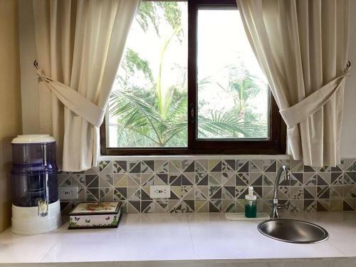Villa Caba�a ?jard�n de Los �ngeles?