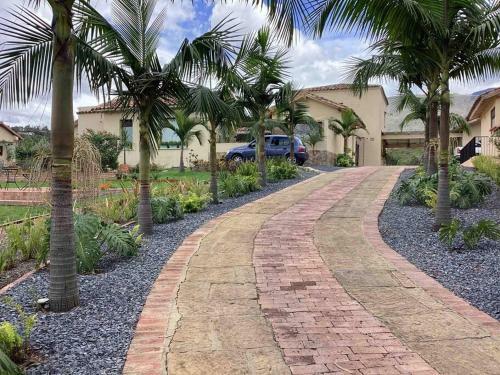 Villa Caba�a ?jard�n de Los �ngeles?