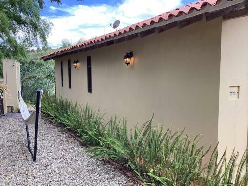 Villa Caba�a ?jard�n de Los �ngeles?