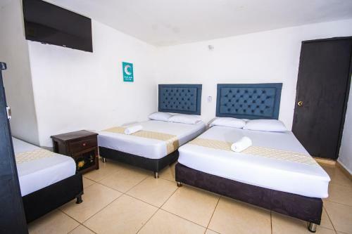Hotel Familia Casa Blanca