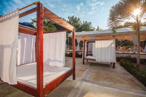Hotel Familia Casa Blanca