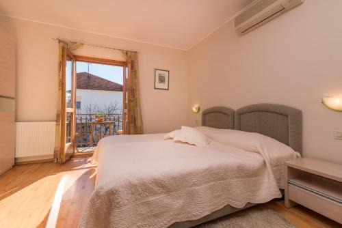 Hostal Guest House Bakica