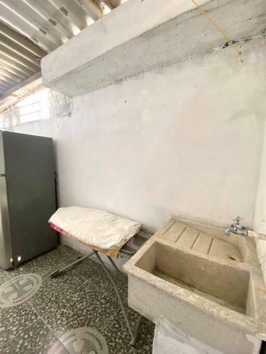2023 Apartamentos M�ltiples Segundo Piso Casa Independiente
