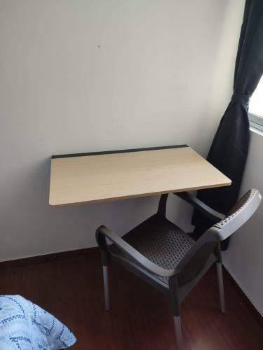 Habitaci�n Privada Con Vista A La Ciudad