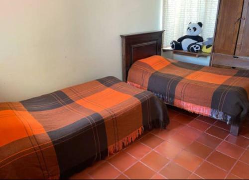 Private Lake View Cottage With Bbq Yard In Paipa