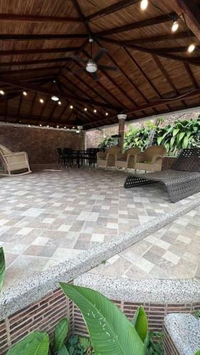 Caba�a Con Piscina En Minca