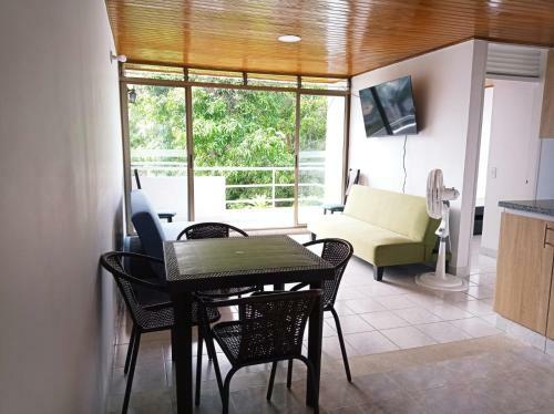 Apartamento Apto En Conjunto Con Piscina