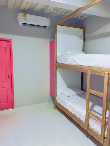 Hotel Tropical Hostel Santa Marta
