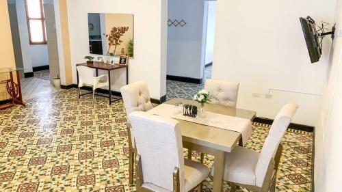 Apartamentos Estilo Republicano - Centro Hist�rico