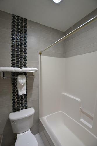 Relax Inn Motel And Suites Omaha