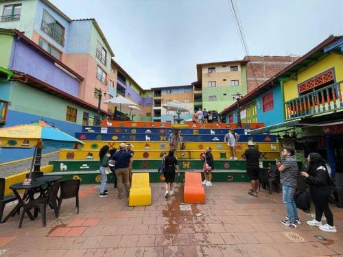 Apartamento Cerca Al Parque de Guatap� Y Malec�n