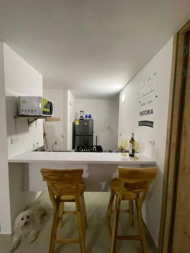 Apartamento Cerca Al Parque de Guatap� Y Malec�n