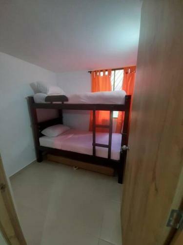 Apartamento Cerca Al Parque de Guatap� Y Malec�n