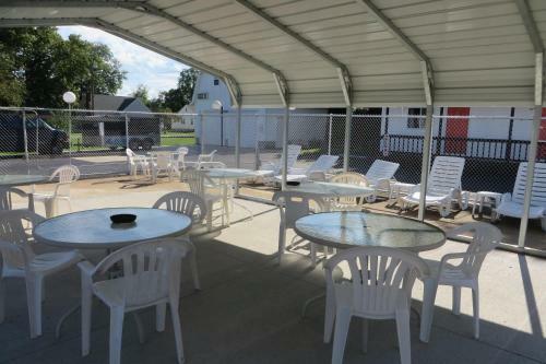 Seacrest Motel