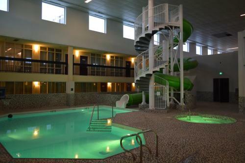 Hotel Nisku Inn And Conference Centre