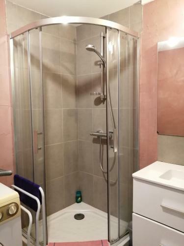 Apartamento Appartement Dans Chalet de Montagne