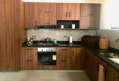2-fant�stica Casa Entre Monta�as