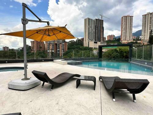 Apartamento 1101 El Poblado! Two Balconies & A Beautiful View