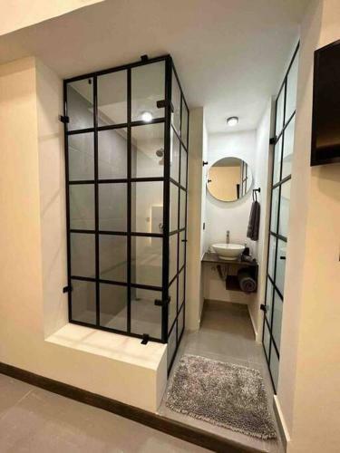 Casa Manila - 8bed 8.5bath - Hot Tube - Poblado