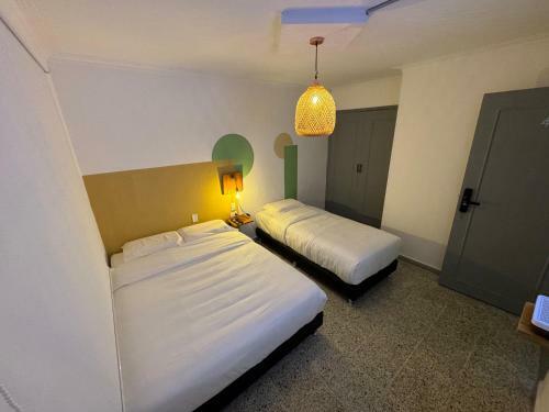 Hostal Rustik House