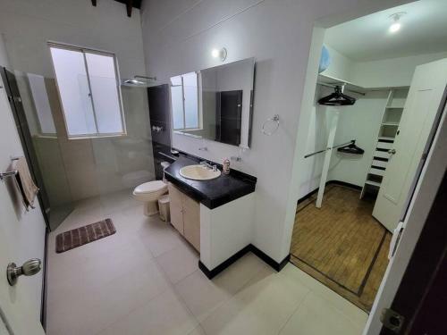 Casa En Condominio En El Poblado! Ubicaci�n