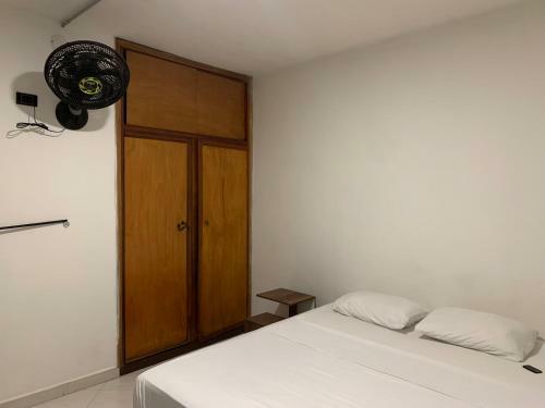 La Familia Hostel - Manila