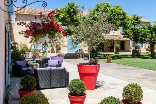 Bed & Breakfast Mas Saint Julien
