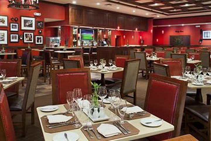 Hotel Doubletree By Hilton Cincinnati Airport