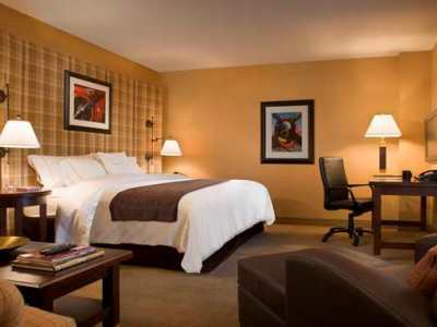 Hotel Doubletree By Hilton Cincinnati Airport