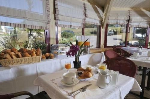 Hotel Logis H�tel De La Tour