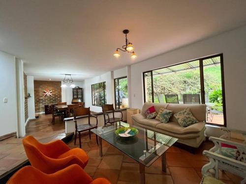 300 Squared Meters House In The City!