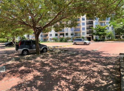 Lujoso Apartamento Hacienda Pe�alisa