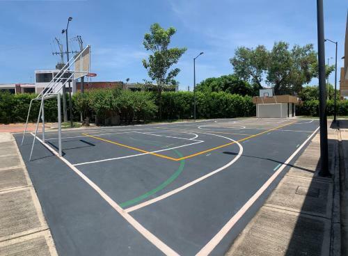 Lujoso Apartamento Hacienda Pe�alisa