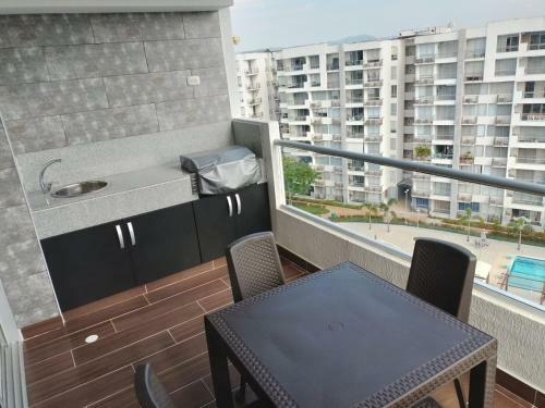 Acogedor Apartamento En Ricaurte Con Bbq