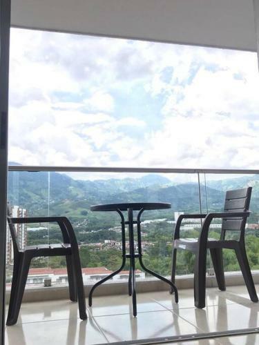 Apartamento Nuevo, Central, Hermosa Vista.