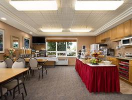 Motel Travelodge Spruce Grove
