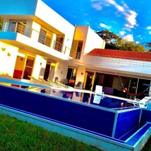Villa Luxury Home By C&a
