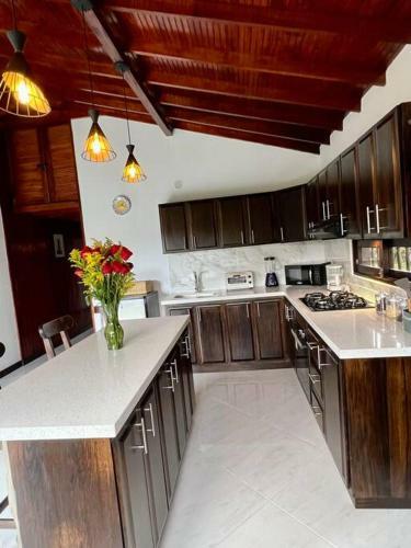 Acogedora Casa de Campo Con Excelente Ubicaci�n