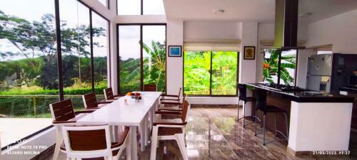 Casa Campestre Casa Blanca