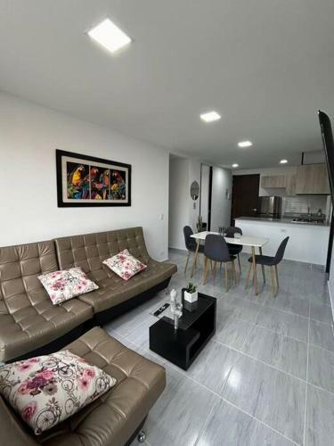 Armonioso Apartamento En Cartago