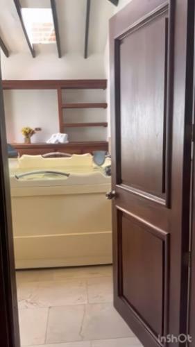 Hotel Hacienda Con Piscina Privada/aire Acondicionado/jacuzzi