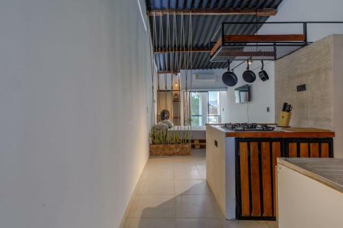 Apartamento R�stico Industrial , Enfrente de Hotel Prado