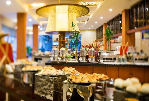 Hotel Luhuitou State Guesthouse & Resort