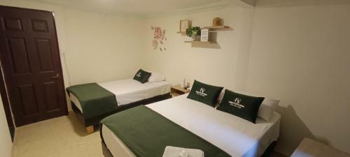 Hostal Casa Hotel Flor Del Valle