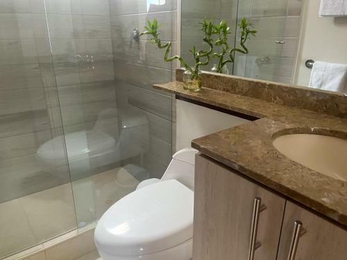 Apartamento Secure 3-br In South Cali Pool & Pet-friendly